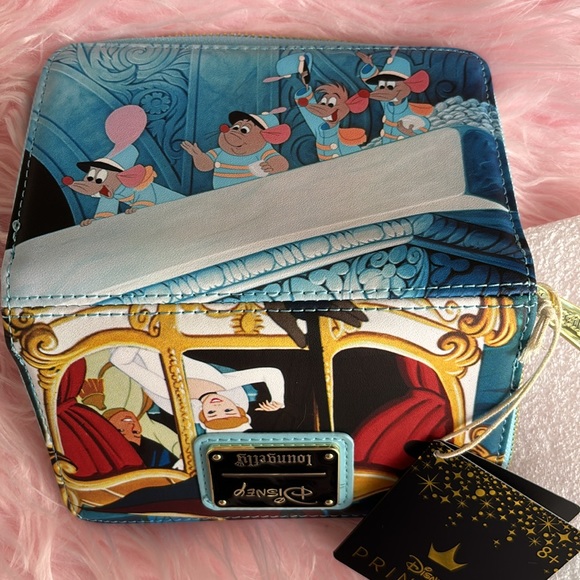 Loungefly Disney Cinderella Scenes Zip Around Wallet - Picture 10 of 12